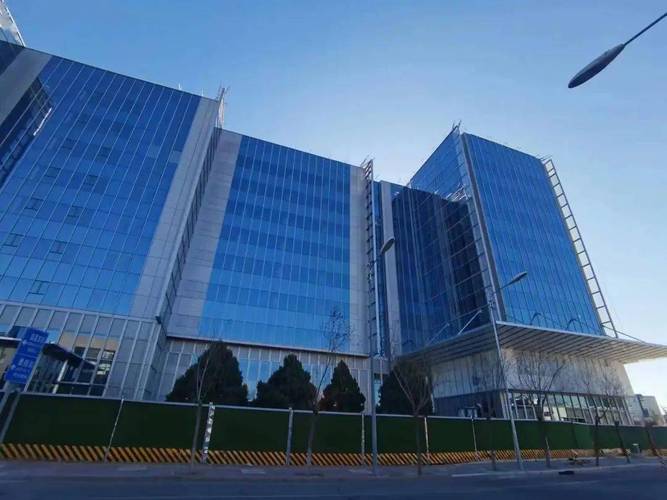 全市首座"摩天工厂"!北京经开区天空之境&middot;产业广场项目生产厂房建成!